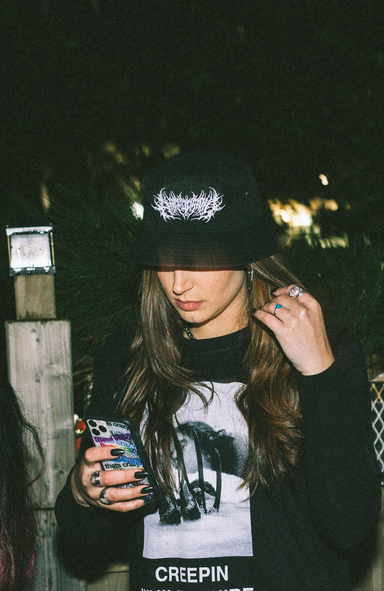 MASSACRE BUCKET HAT
